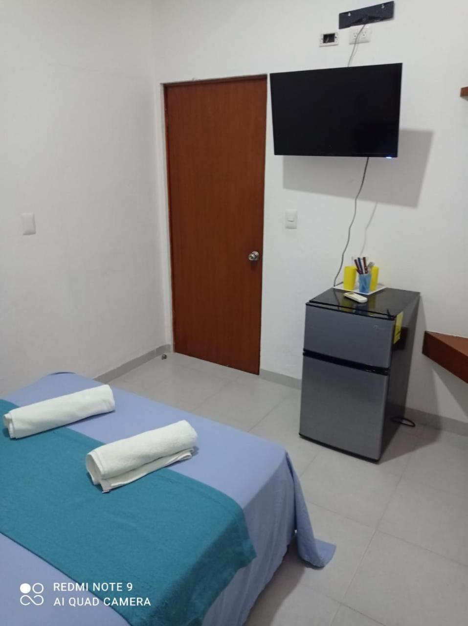 Casa De Huespedes Taino Bed & Breakfast Канкун Екстериор снимка