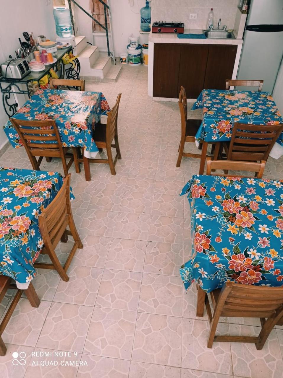 Casa De Huespedes Taino Bed & Breakfast Канкун Екстериор снимка