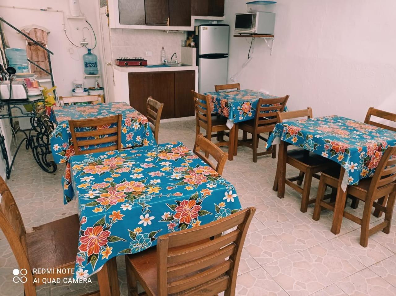 Casa De Huespedes Taino Bed & Breakfast Канкун Екстериор снимка