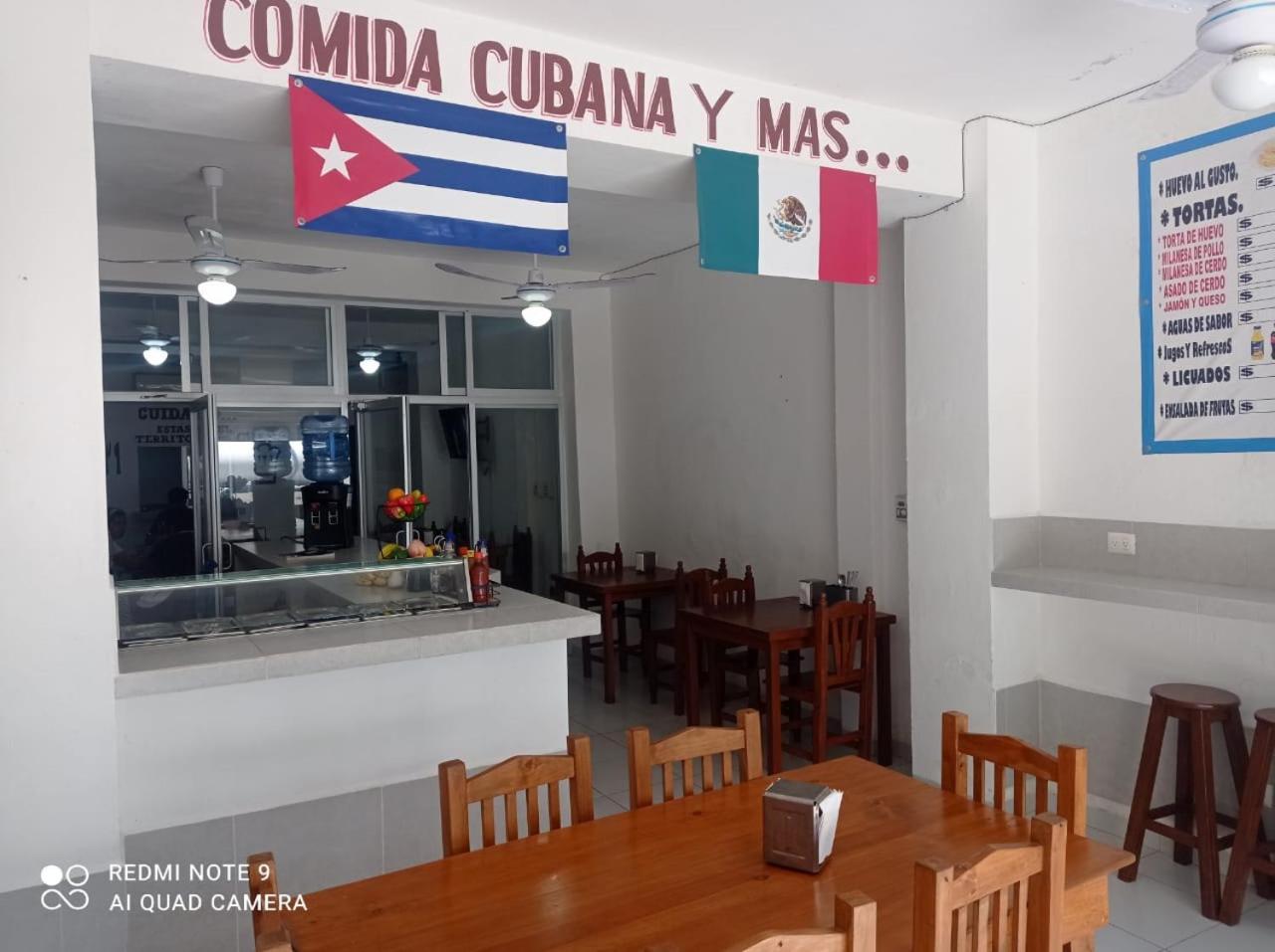 Casa De Huespedes Taino Bed & Breakfast Канкун Екстериор снимка